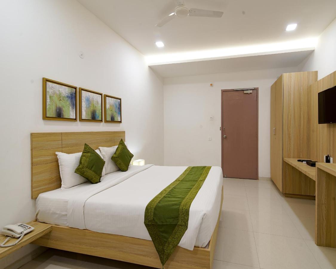 The Perch Hotel 维沙卡帕特南 外观 照片